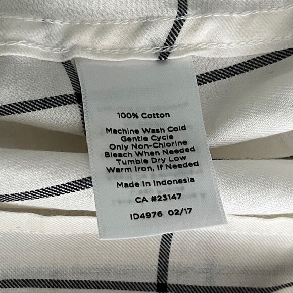 Talbots Petites Ivory and Charcoal Checkered Cotton Button up Blouse MP NWT - Picture 8 of 8